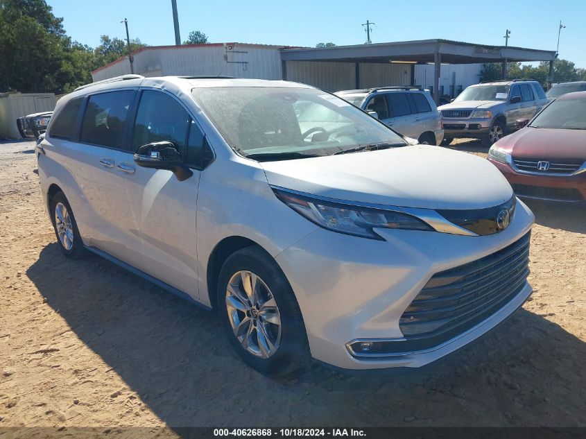 2022 Toyota Sienna, Limited