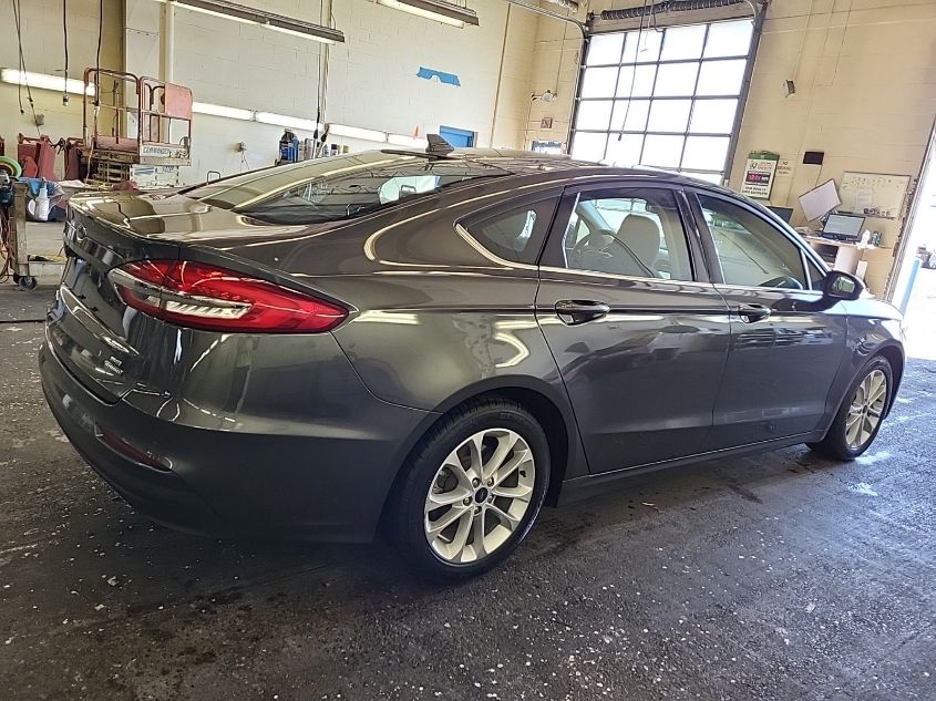 2020 Ford Fusion Se VIN: 3FA6P0LU7LR206754 Lot: 40627075