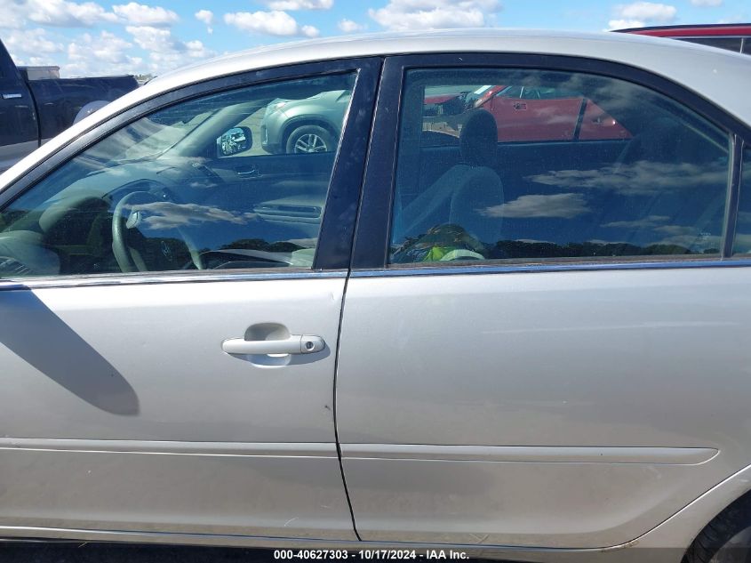 2005 Toyota Camry Le VIN: 4T1BE32K65U402899 Lot: 40627303