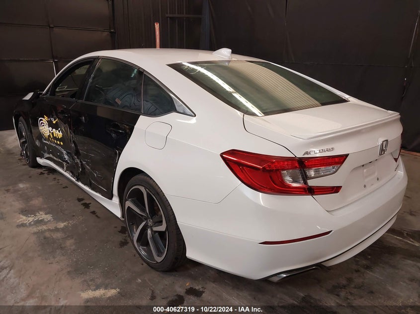 2018 HONDA ACCORD VIN: 1HGCV1F33JA095222