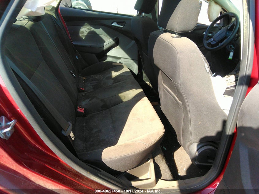 VIN 1FADP3F25HL235498 2017 FORD FOCUS SE