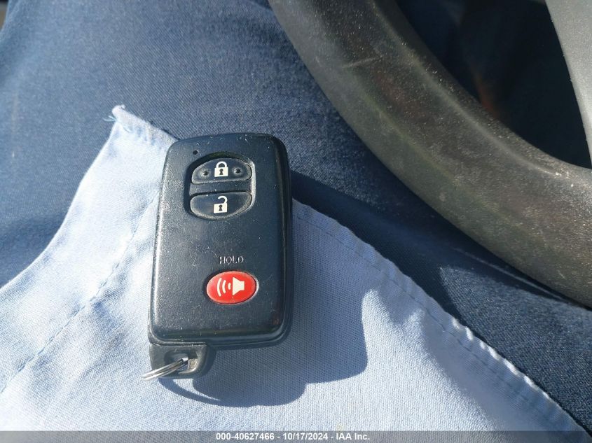 2013 Toyota Prius Three VIN: JTDKN3DU3D5641550 Lot: 40627466