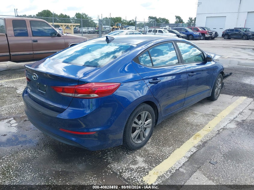 2017 HYUNDAI ELANTRA SE - 5NPD84LF3HH174919