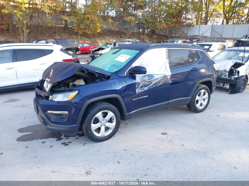 VIN 3C4NJDBBXJT108008 2018 JEEP COMPASS no.2