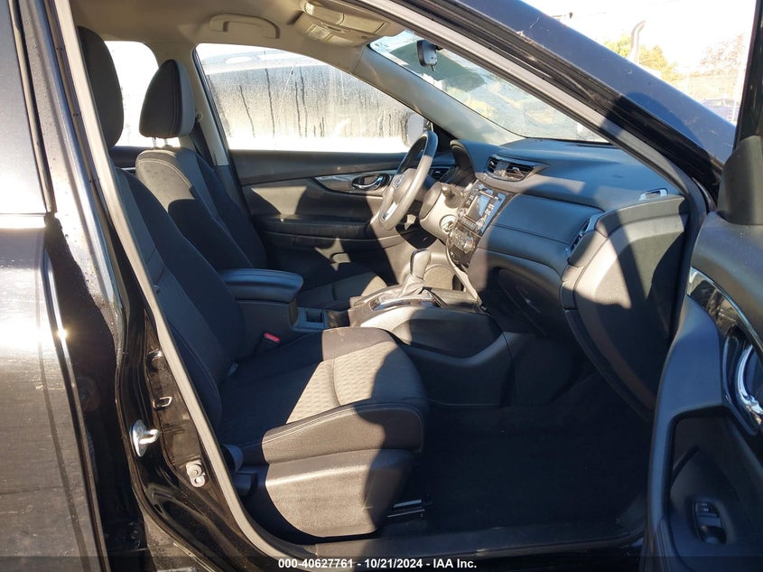 VIN JN8AT2MT2HW134078 2017 NISSAN ROGUE S