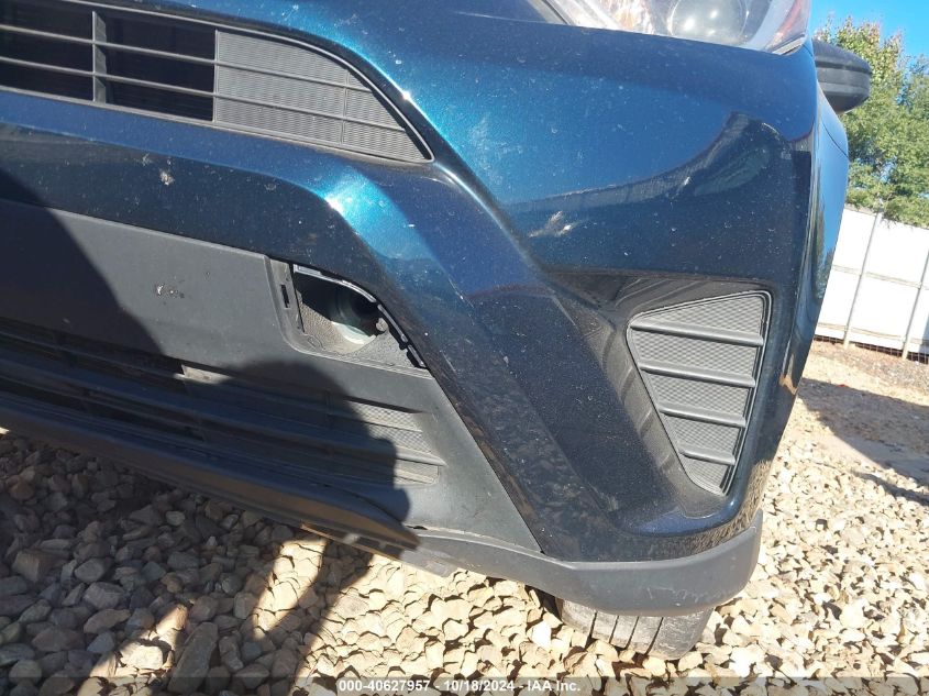 2017 Toyota Rav4 Le VIN: JTMZFREV2HJ135016 Lot: 40627957