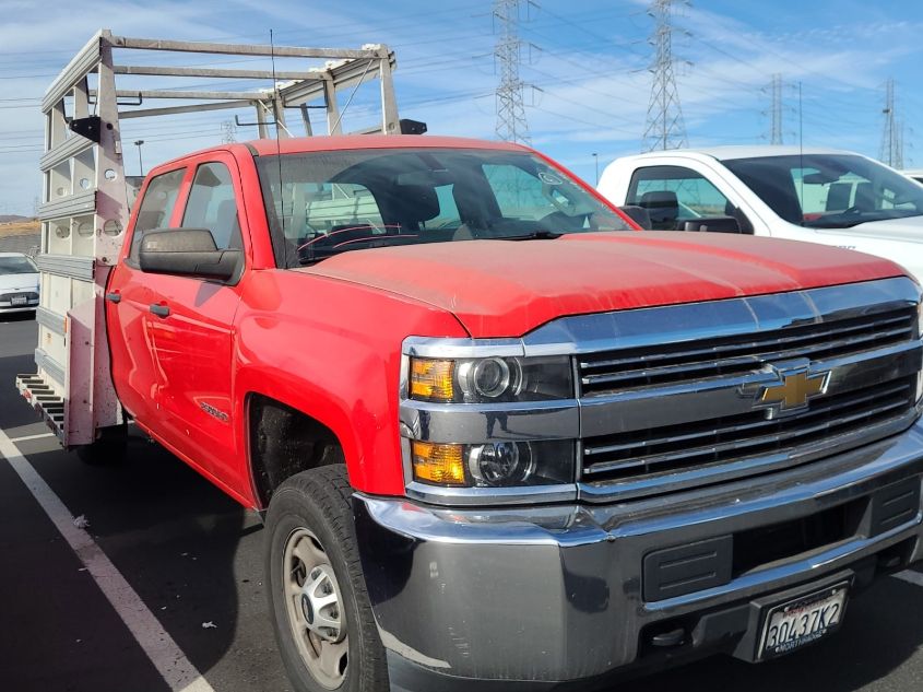 2018 Chevrolet Silverado C2500 Heavy Duty VIN: 1GC1CUEG5JF168577 Lot: 40627966