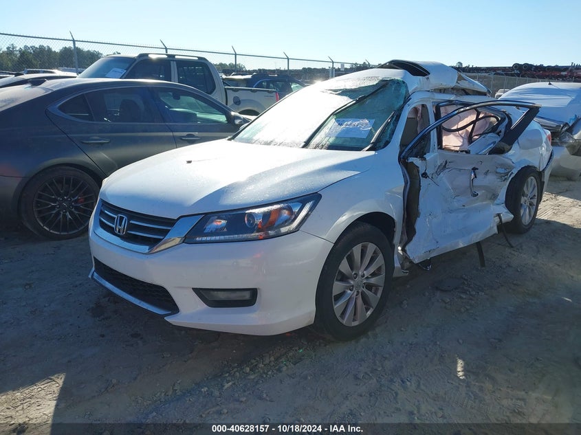 1HGCR2F70EA252031 2014 HONDA ACCORD photo no. 2