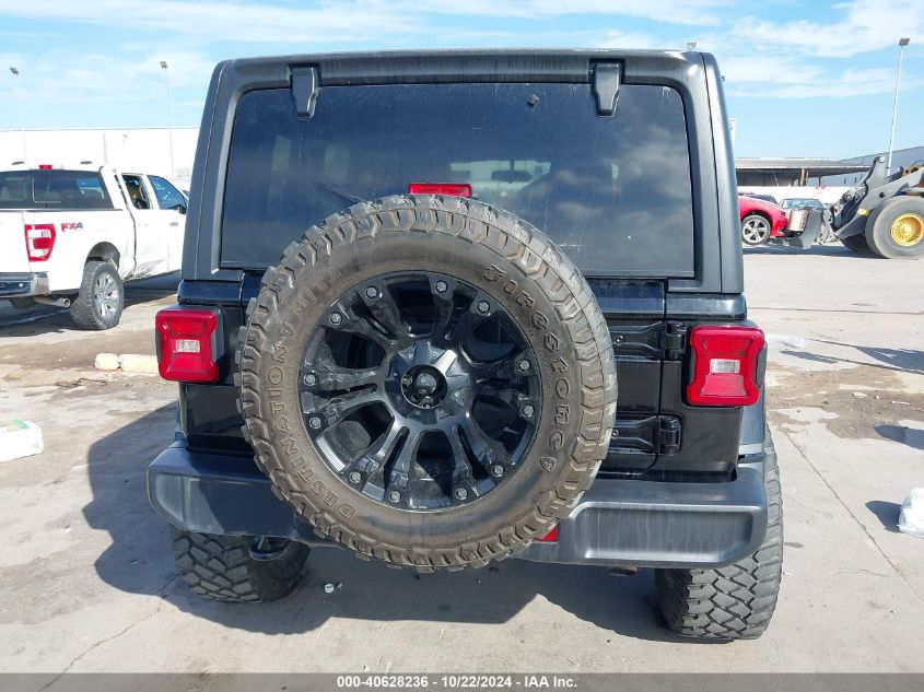 2018 Jeep Wrangler Unlimited Sahara 4X4 VIN: 1C4HJXEG5JW139148 Lot: 40628236