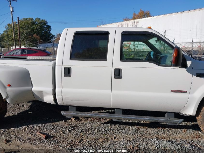 2004 Ford F-350 Lariat/Xl/Xlt VIN: 1FTWW33P34EB05823 Lot: 40628450