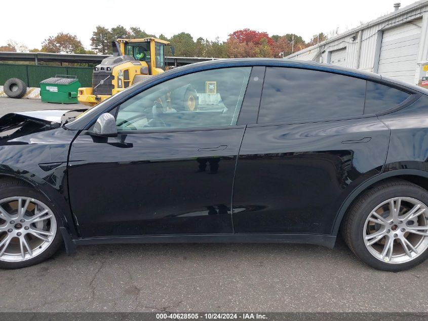 2021 Tesla Model Y Long Range Dual Motor All-Wheel Drive VIN: 5YJYGDEE7MF259179 Lot: 40628505