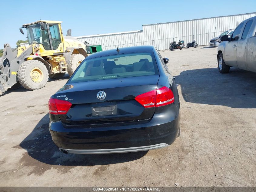 2012 Volkswagen Passat 2.5L S VIN: 1VWAH7A38CC094966 Lot: 40628541