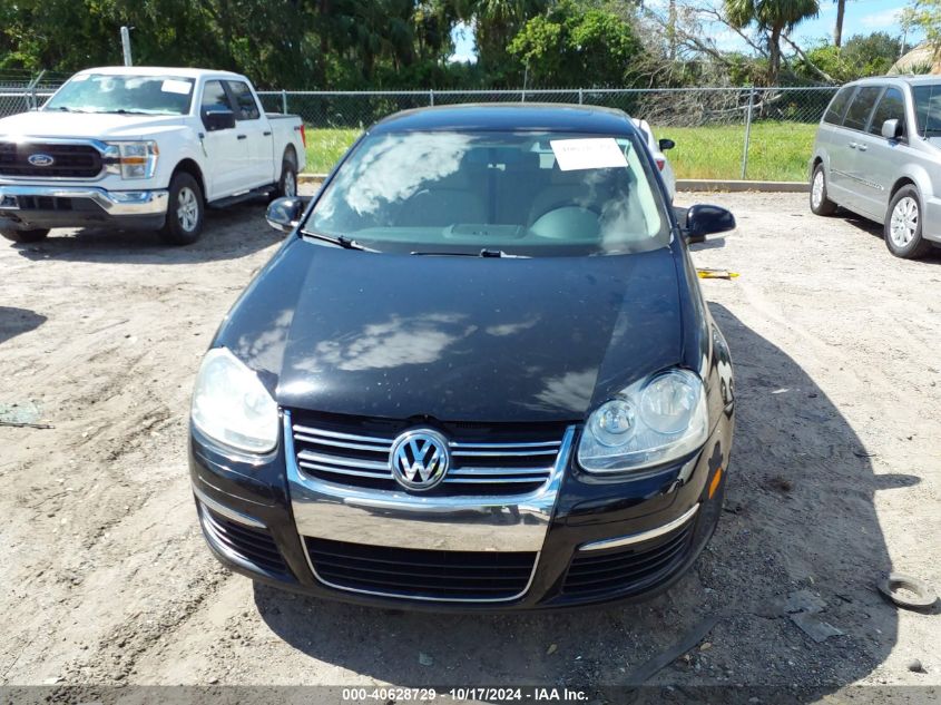 2010 Volkswagen Jetta Limited Edition VIN: 3VWRX7AJ4AM135349 Lot: 40628729