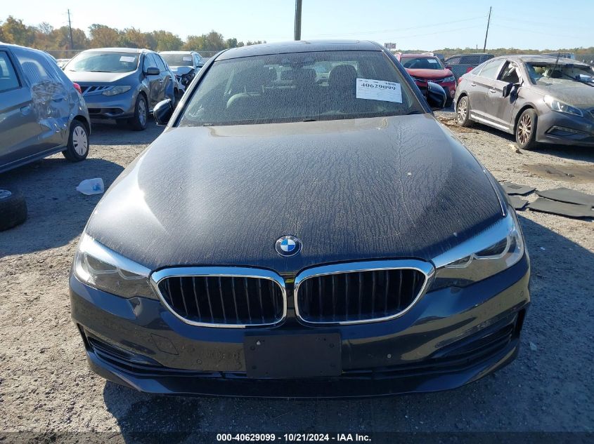 2018 BMW 530I xDrive VIN: WBAJA7C55JWA72800 Lot: 40629099