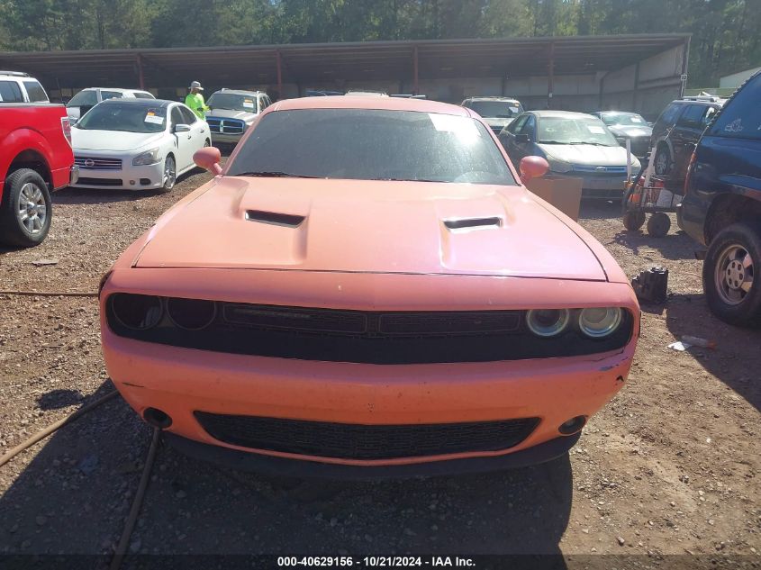 2018 Dodge Challenger Sxt VIN: 2C3CDZAG7JH172061 Lot: 40629156