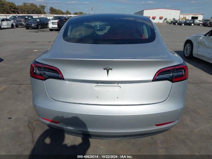 2018 Tesla Model 3 Long Range/Mid Range VIN: 5YJ3E1EA2JF031114 Lot: 40629314