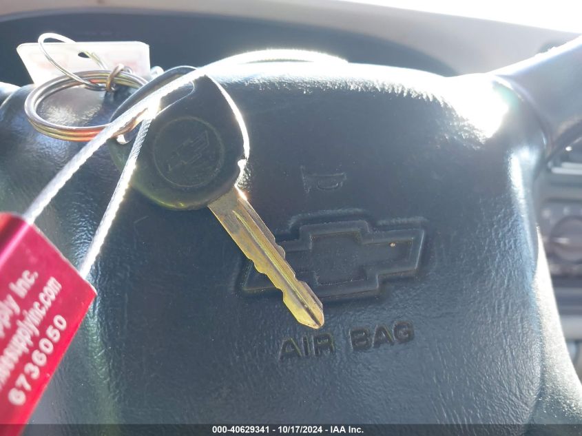 2000 Chevrolet Silverado 1500 Ls VIN: 1GCEK19T1YE138843 Lot: 40629341