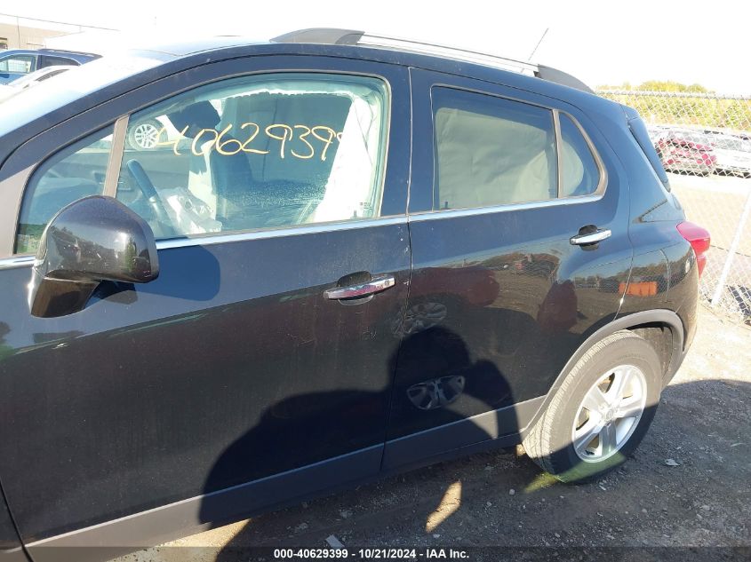 VIN 3GNCJLSB3JL322850 2018 CHEVROLET TRAX LT