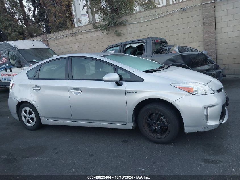 2014 Toyota Prius Two VIN: JTDKN3DU7E0370555 Lot: 40629404