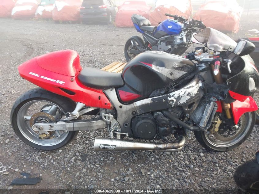 2005 Suzuki Gsx1300 Rk5 VIN: JS1GW71A852103637 Lot: 40629890