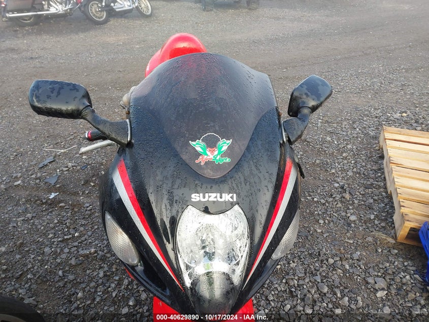 2005 SUZUKI GSX1300 RK5 JS1GW71A852103637