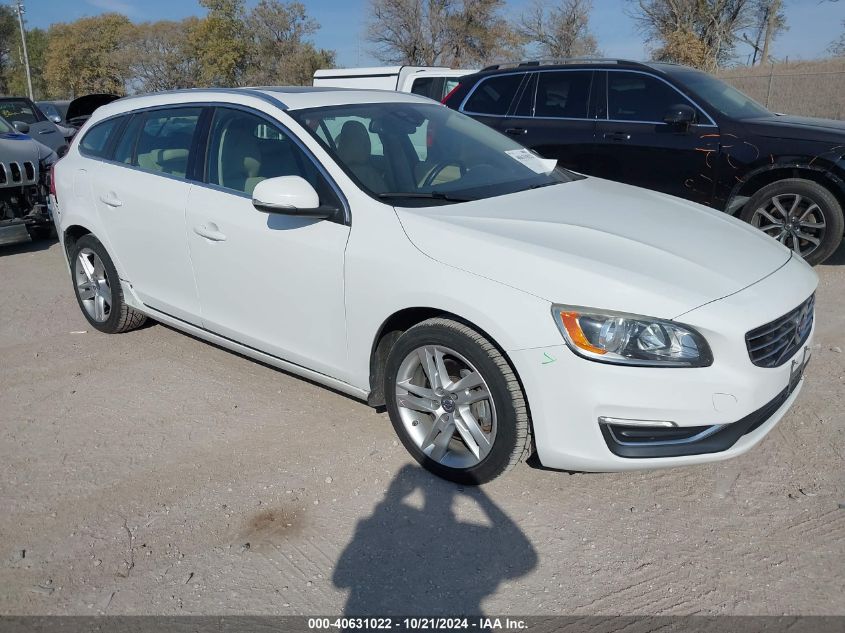 2015 VOLVO V60