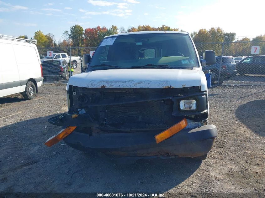 2008 Chevrolet Express VIN: 1GCGG25C881121812 Lot: 40631076