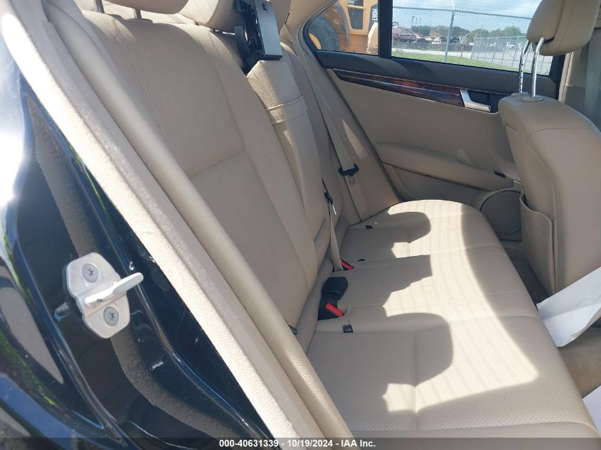 2012 Mercedes-Benz C 250 Luxury/Sport VIN: WDDGF4HB2CA633839 Lot: 40631339