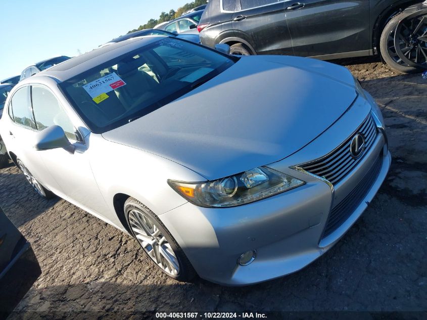 VIN JTHBK1GG8D2052870 2013 Lexus ES, 350 no.1