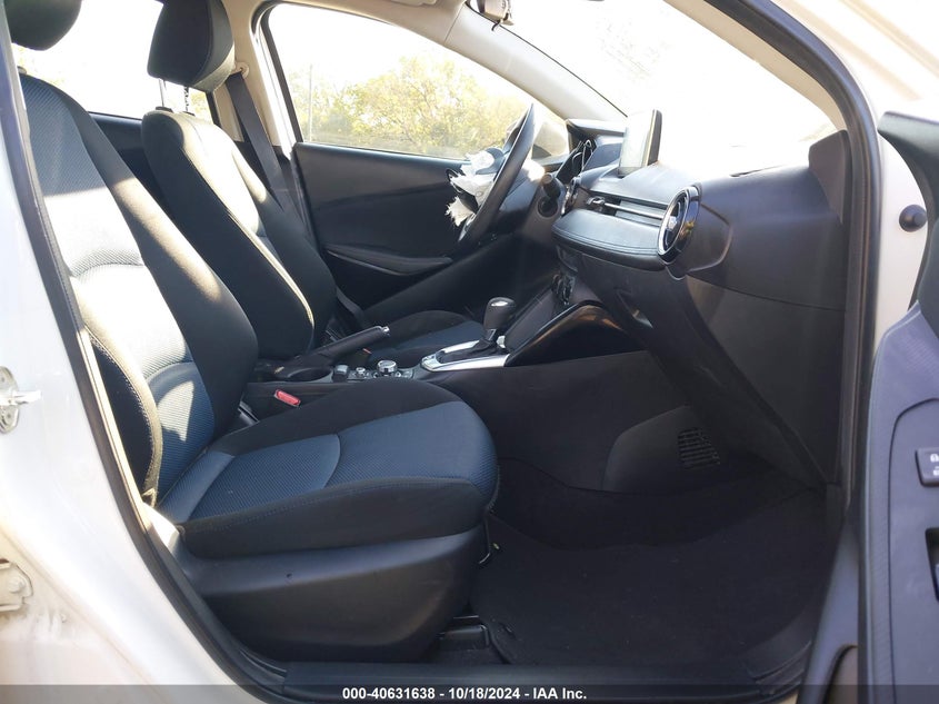 VIN 3MYDLBYV6HY179202 2017 TOYOTA YARIS IA