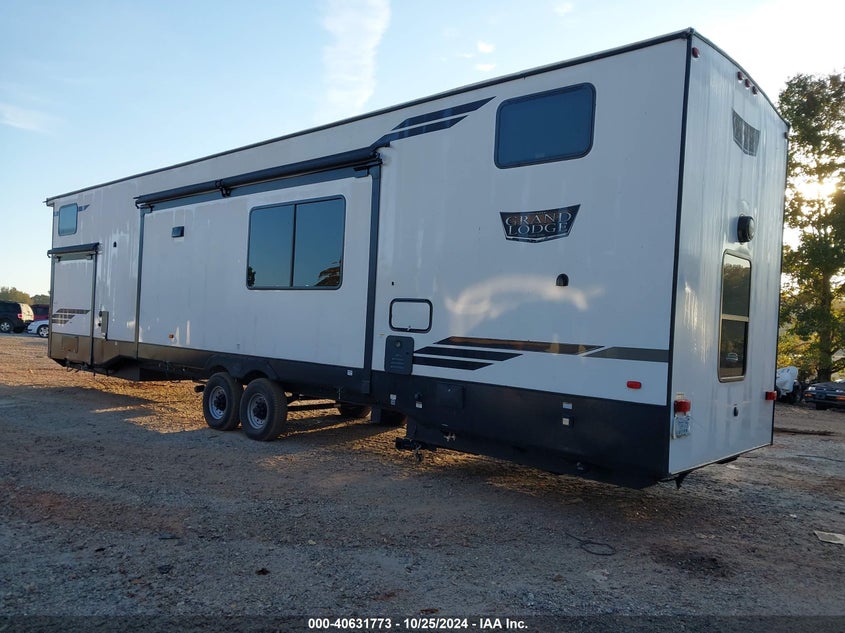 2024 FOREST RIVER WILDWOOD(VIN: 4X4TWD823RM063635