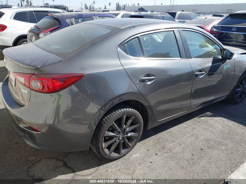 2018 MAZDA MAZDA3 TOURING - 3MZBN1V33JM269835