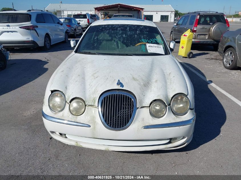 2000 Jaguar S-Type VIN: SAJDA01C5YFL67929 Lot: 40631925