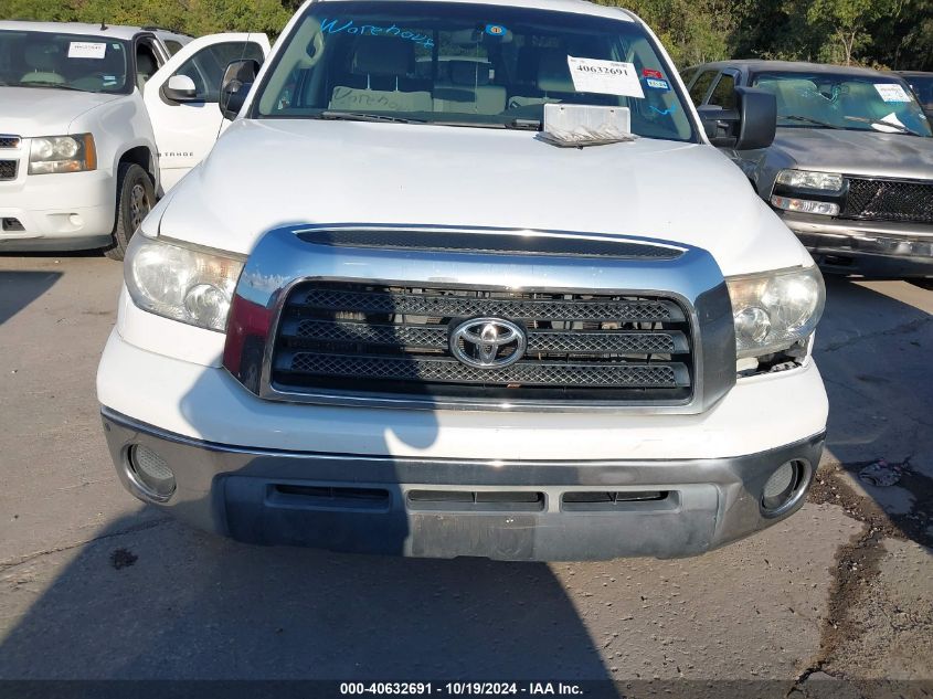 2007 Toyota Tundra Sr5 5.7L V8 VIN: 5TFSV54177X003747 Lot: 40632691