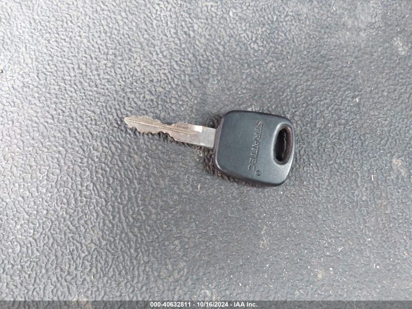 2002 Ford F-150 Xl/Xlt VIN: 1FTRF17282KA89908 Lot: 40632811