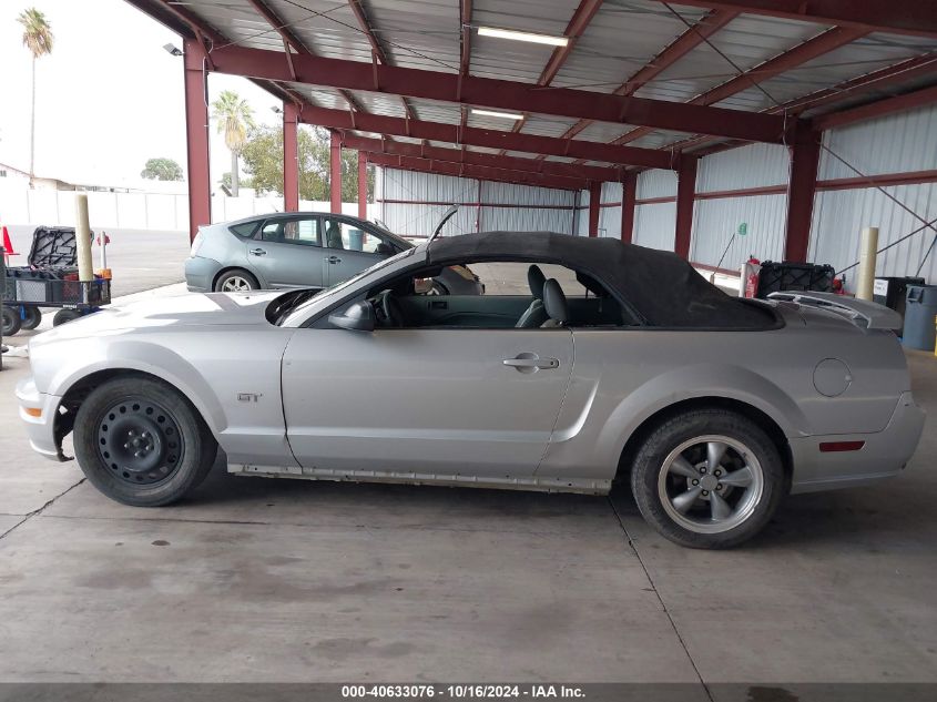 2005 Ford Mustang Gt VIN: 1ZVFT85H555195258 Lot: 40633076