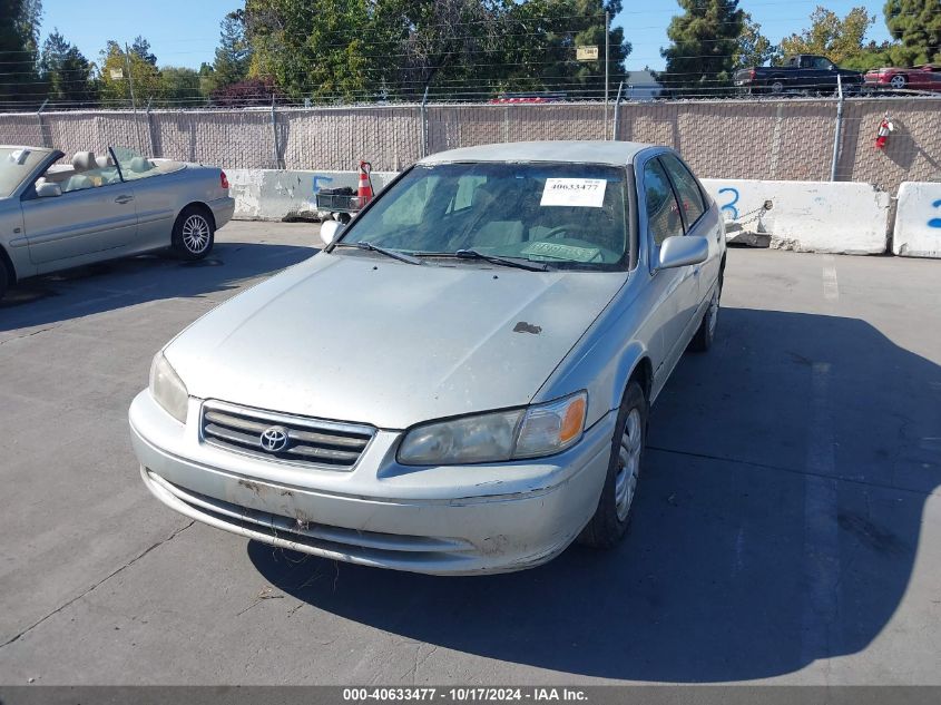 2000 Toyota Camry Le V6 VIN: 4T1BF22K9YU109235 Lot: 40633477