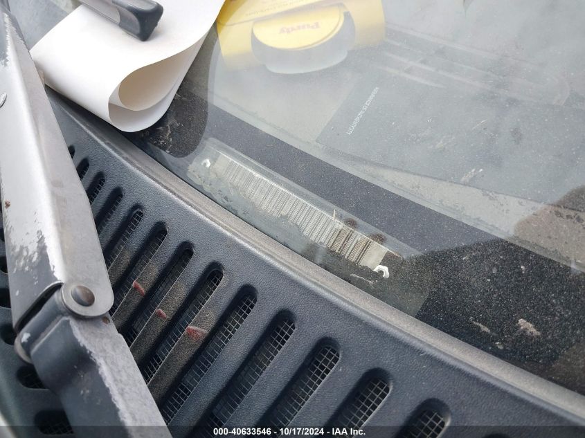 1999 Chevrolet Silverado 1500 Ls VIN: 1GCEK14T4XZ188506 Lot: 40633546