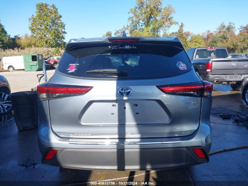 2022 Toyota Highlander Hybrid Xle/Hybrid Bronze Edition VIN: 5TDHBRCH9NS094368 Lot: 40633706