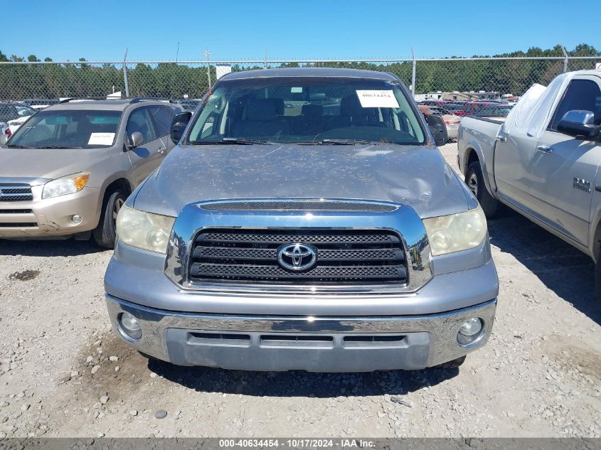 2007 Toyota Tundra Sr5 5.7L V8 VIN: 5TBDV54177S479939 Lot: 40634454