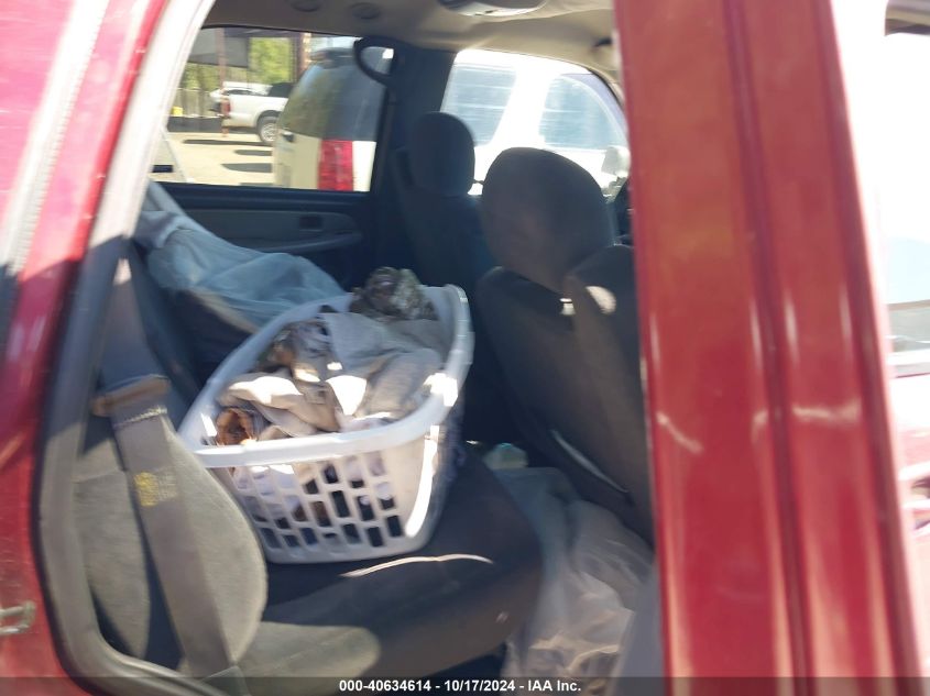 2001 Chevrolet Tahoe Ls VIN: 1GNEC13T01R189570 Lot: 40634614