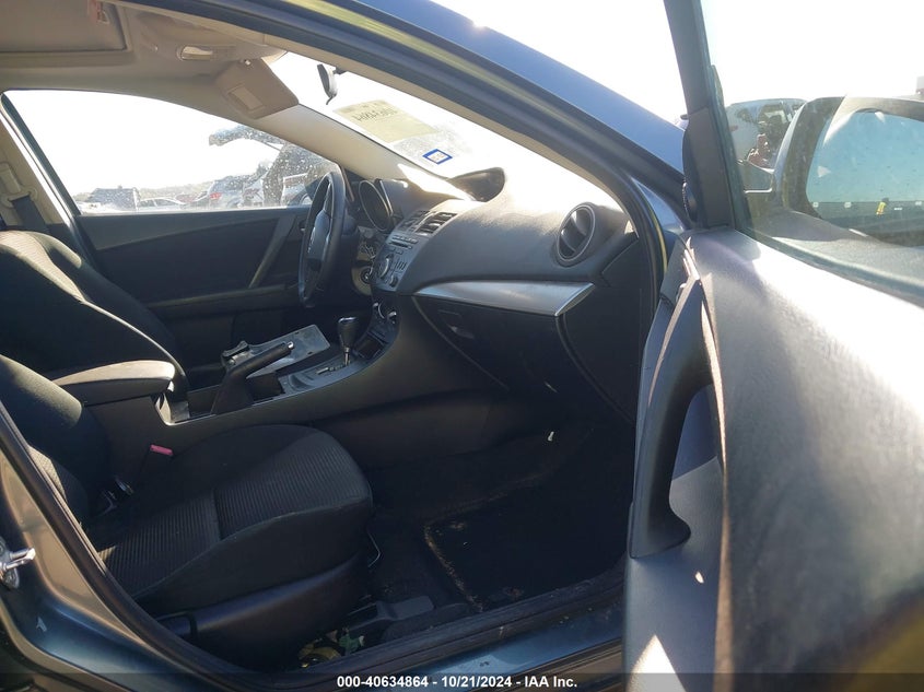 2012 MAZDA MAZDA3 VIN: JM1BL1V88C1662119