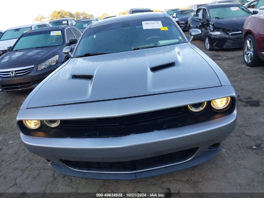 2018 Dodge Challenger Sxt VIN: 2C3CDZAGXJH217266 Lot: 40634938