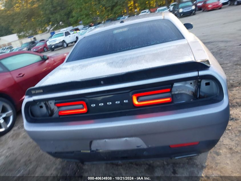 2018 Dodge Challenger Sxt VIN: 2C3CDZAGXJH217266 Lot: 40634938