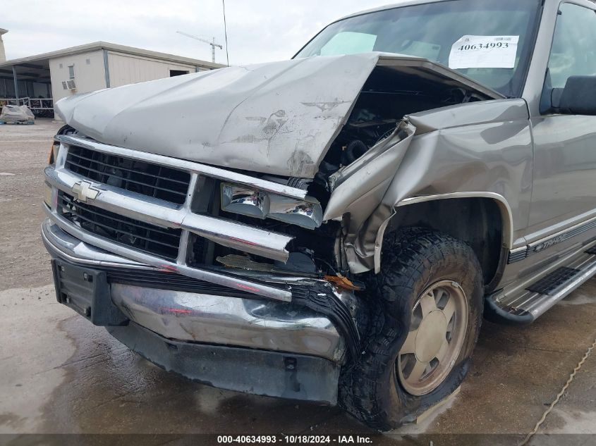 1999 Chevrolet Tahoe Lt VIN: 1GNEC13R3XJ459872 Lot: 40634993