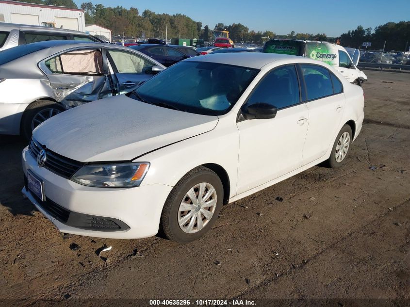 2013 Volkswagen Jetta 2.0L S VIN: 3VW2K7AJ7DM253027 Lot: 40635296