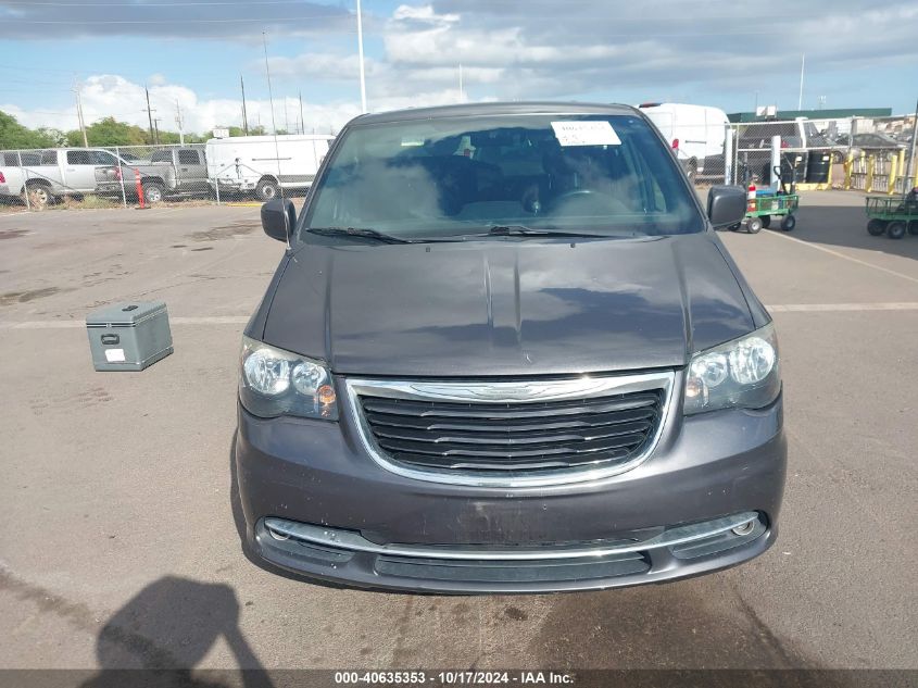 2015 Chrysler Town & Country S VIN: 2C4RC1HG4FR572810 Lot: 40635353