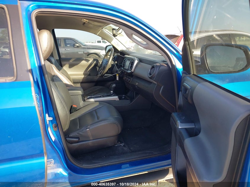 2017 TOYOTA TACOMA SR5 V6 - 5TFAZ5CN3HX053583