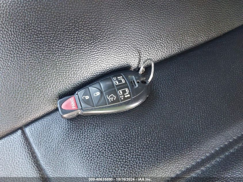 2016 Chrysler Town & Country Touring VIN: 2C4RC1BGXGR290276 Lot: 40635690