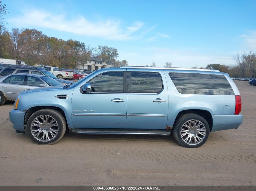 2011 Cadillac Escalade Esv Luxury VIN: 1GYS4HEF1BR323653 Lot: 40636025